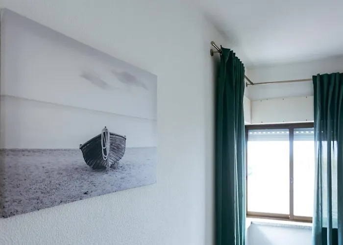 Enjoy View - Ocean, Surf, Beach, Eat & Work Apartment Atouguia Da Baleia