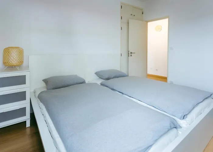 Apartment Enjoy View - Ocean, Surf, Beach, Eat & Work