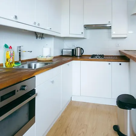 Enjoy View - Ocean, Surf, Beach, Eat & Work アトウギア・ダ・バレイア