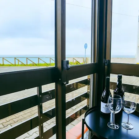 Enjoy View - Ocean, Surf, Beach, Eat & Work